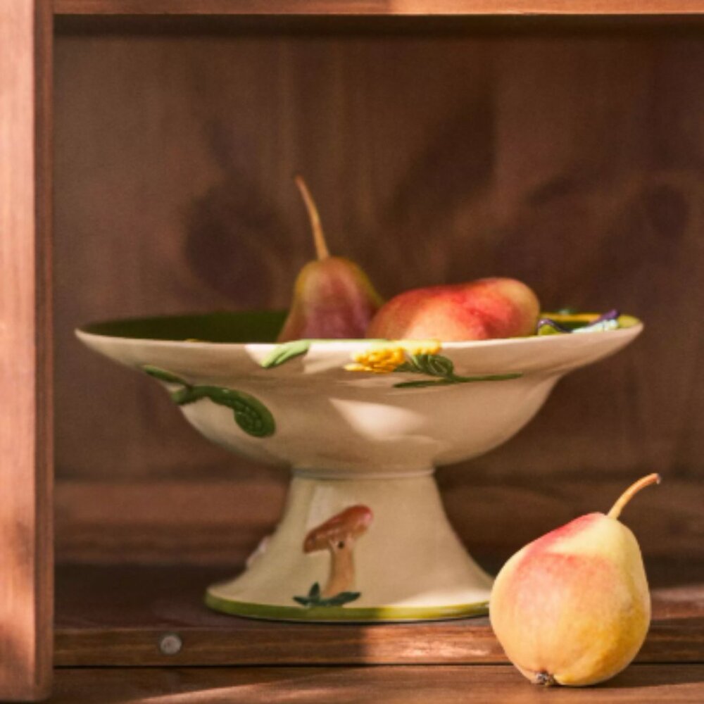 NIB Anthropologie The Faye Icon Stoneware Pedestal Bowl